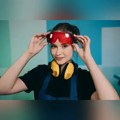 贾奕心